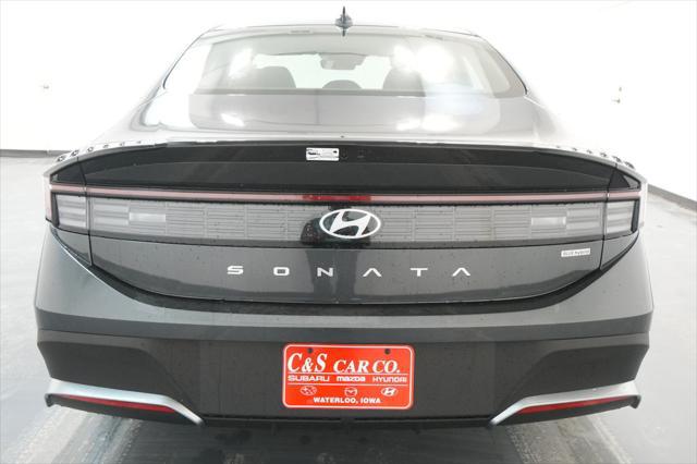 2026 Hyundai Sonata Hybrid Blue