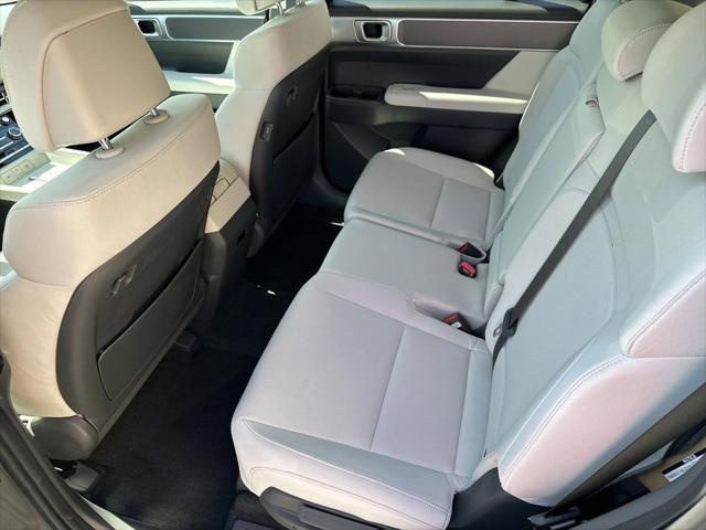 2026 Hyundai Santa Fe SE