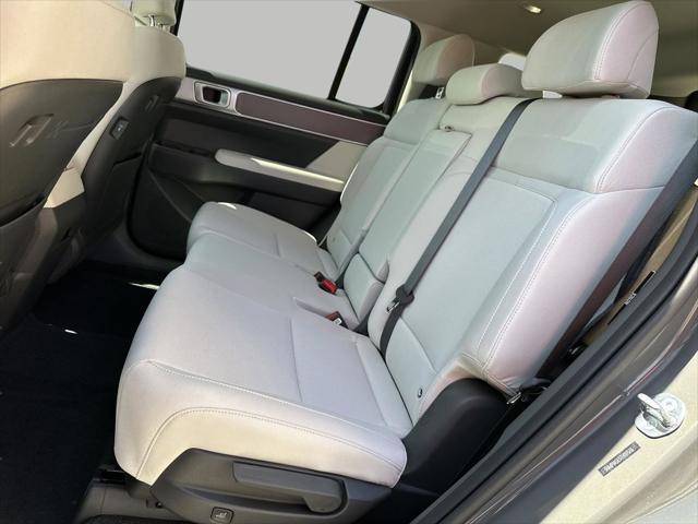 2026 Hyundai Santa Fe SE