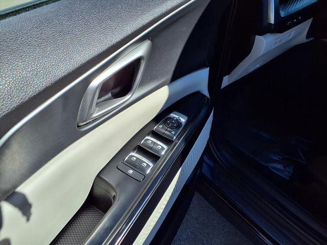2024 Kia Carnival MPV LX Seat Package