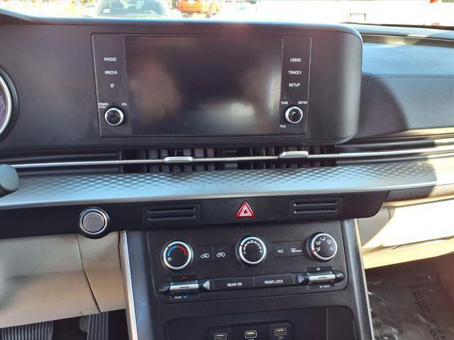 2024 Kia Carnival MPV LX Seat Package