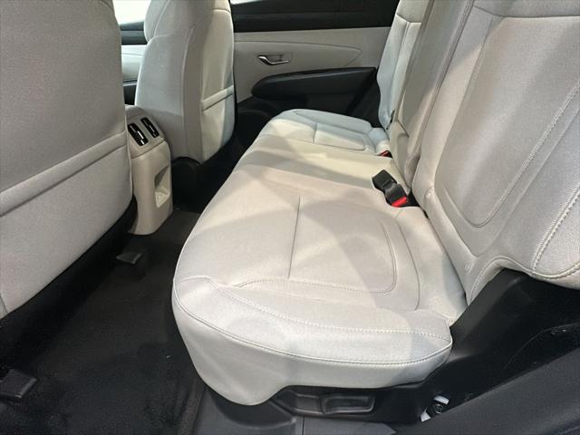 2026 Hyundai Tucson Hybrid Blue SE