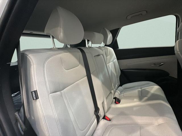 2026 Hyundai Tucson Hybrid Blue SE