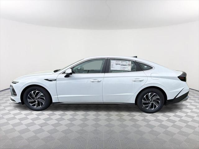 2026 Hyundai Sonata Hybrid Blue