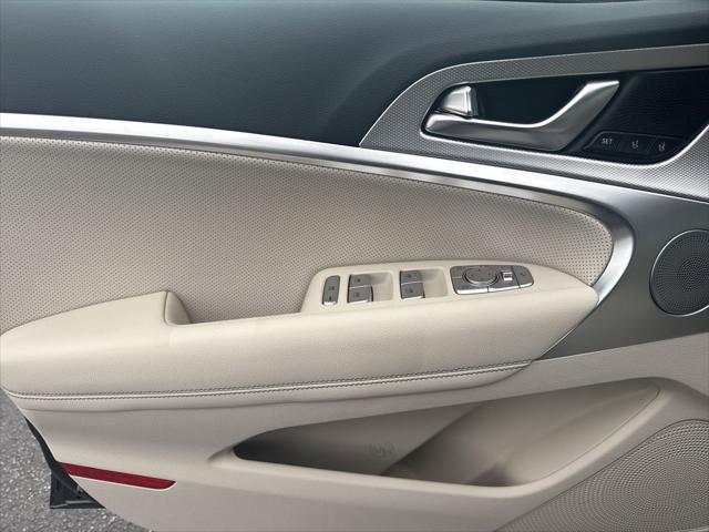 2026 Genesis G70 2.5T RWD Prestige