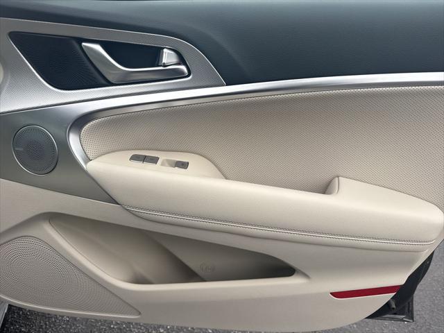 2026 Genesis G70 2.5T RWD Prestige