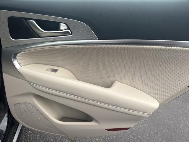 2026 Genesis G70 2.5T RWD Prestige