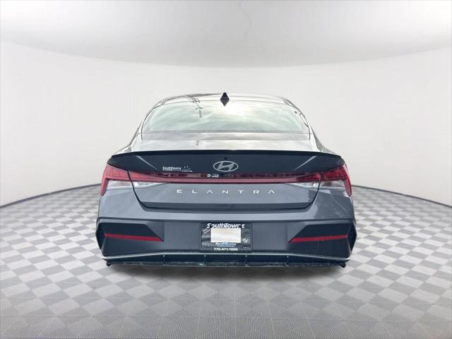 2026 Hyundai Elantra SEL Sport Premium