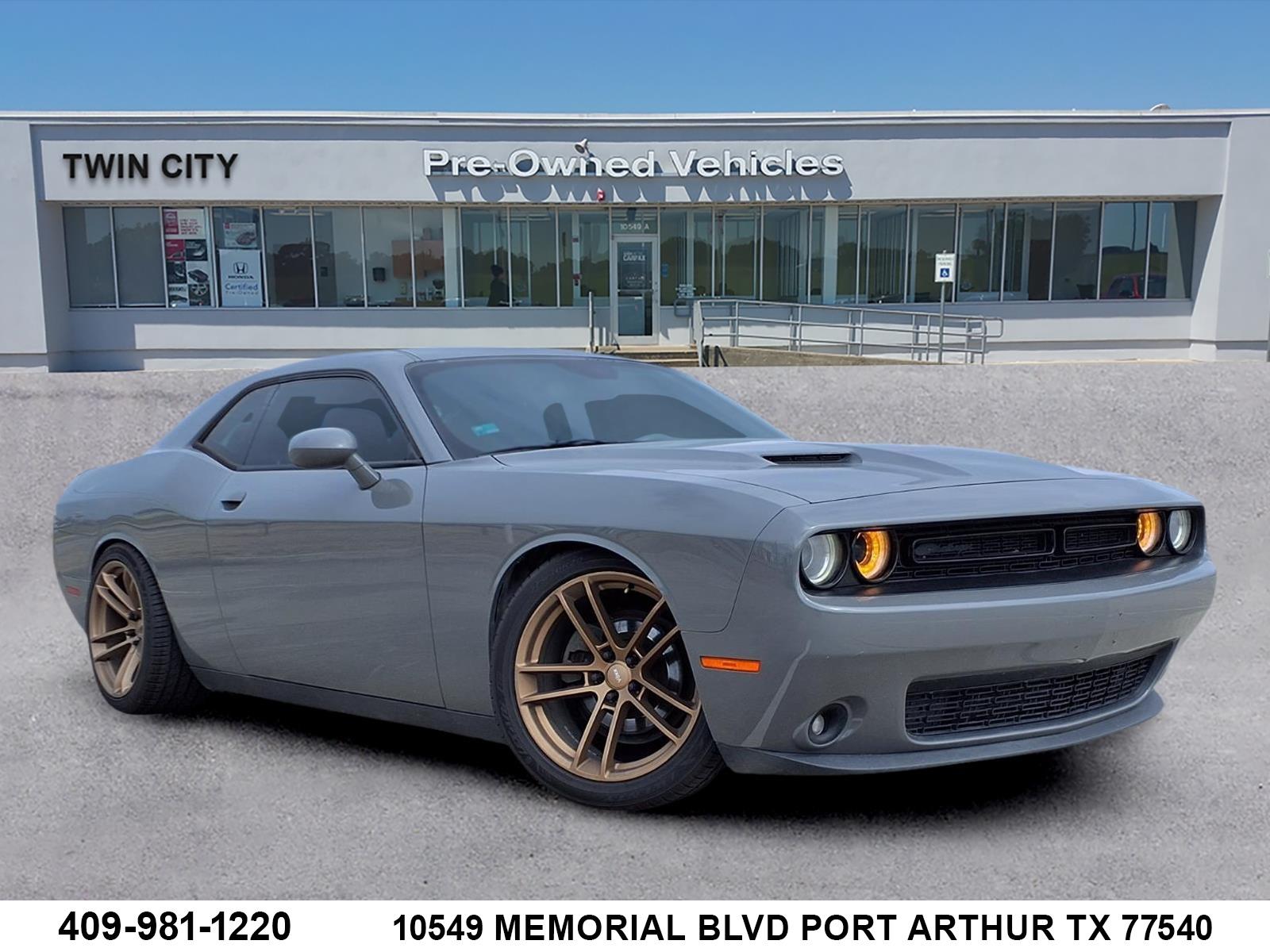 2019 Dodge Challenger SXT