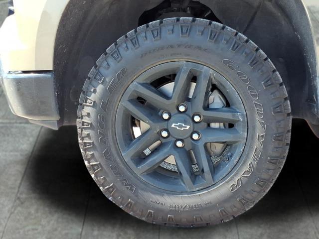 2023 Chevrolet Silverado 1500 4WD Crew Cab Short Bed Custom Trail Boss