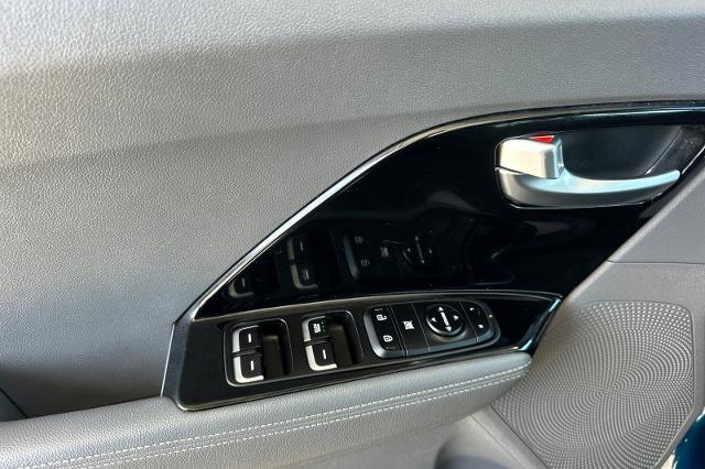 2020 Kia Niro LXS