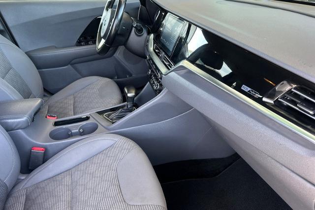 2020 Kia Niro LXS