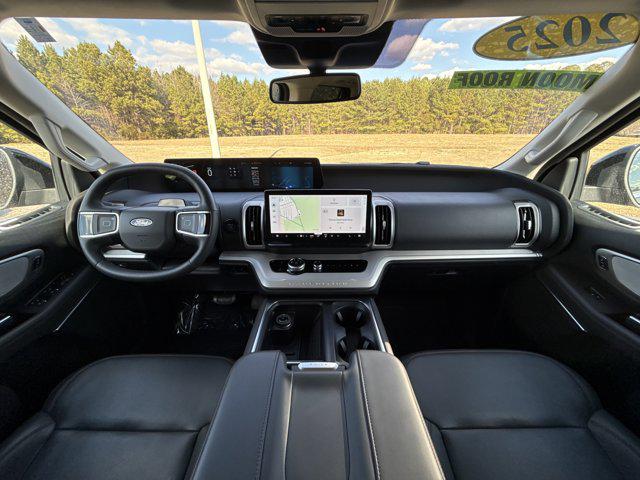 2025 Ford Expedition Active MAX