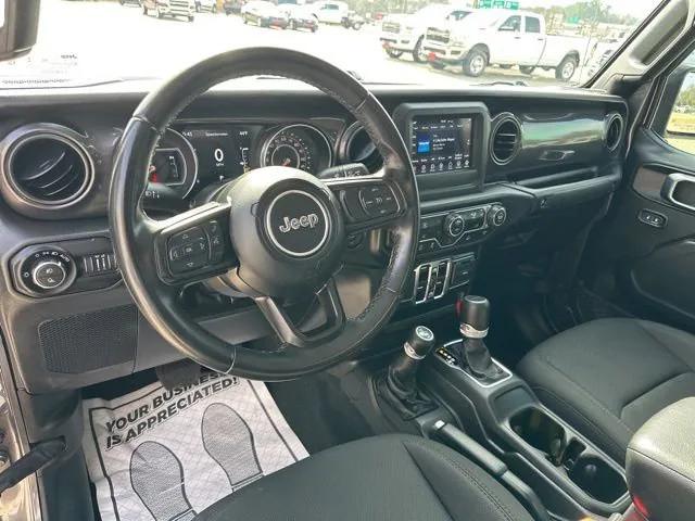 2022 Jeep Gladiator Sport