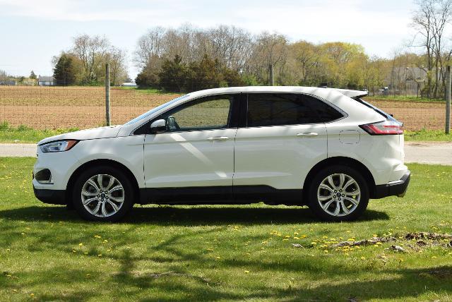 2021 Ford Edge Titanium