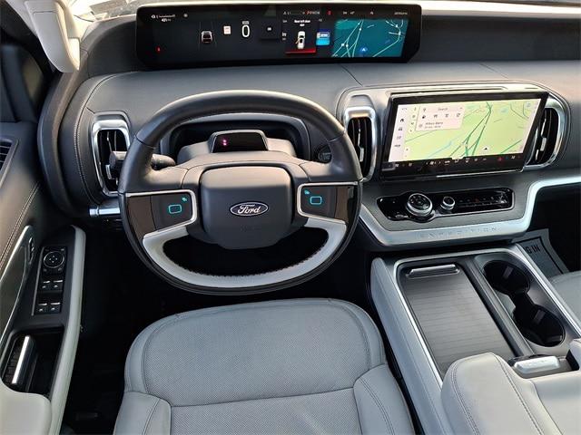 2025 Ford Expedition Platinum MAX
