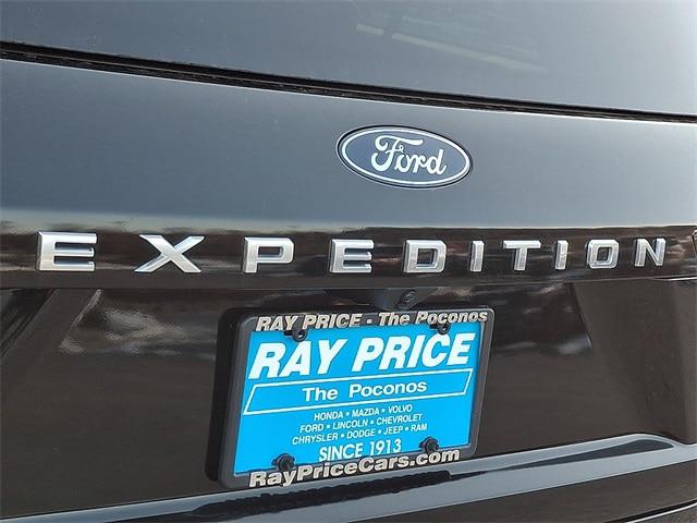 2025 Ford Expedition Platinum MAX