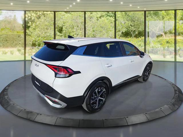 2025 Kia Sportage EX