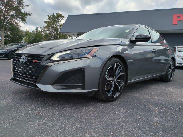 2024 Nissan Altima SR FWD