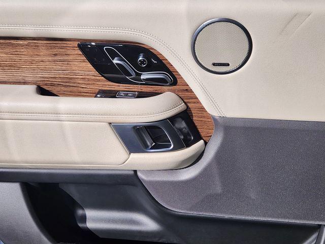 2021 Land Rover Range Rover Base