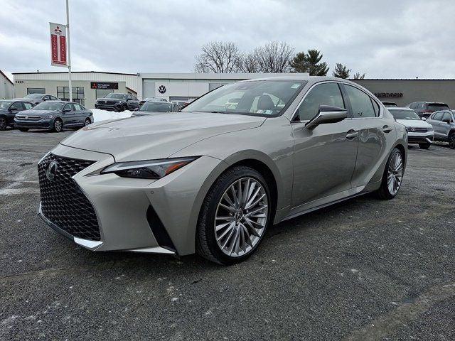 2023 Lexus IS 300 300