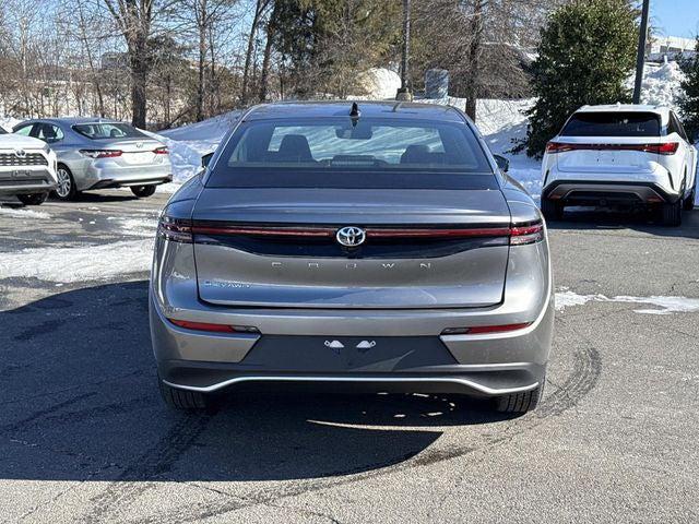 2025 Toyota Crown XLE
