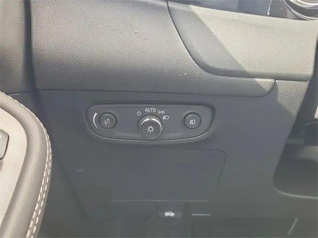 2022 Buick Encore GX AWD Select