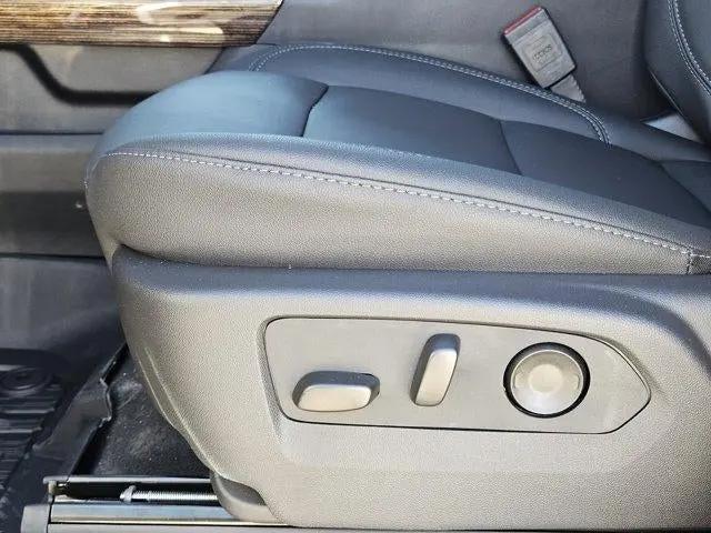 2026 GMC Sierra 1500 Crew Cab, Short Bed, Elevation, RWD