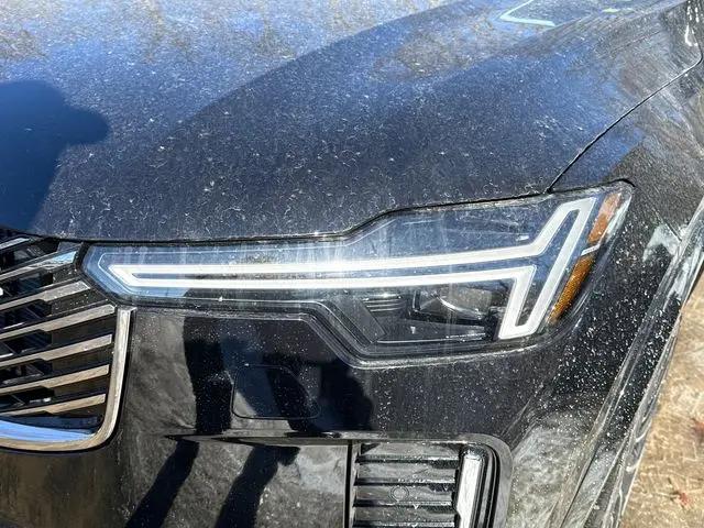 2026 Volvo XC90 Plus, B6 AWD Gas (mild hybrid), Gasoline, Bright, 7 Seats