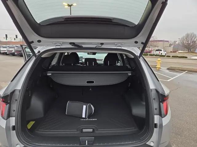 2026 Hyundai Tucson Hybrid SEL