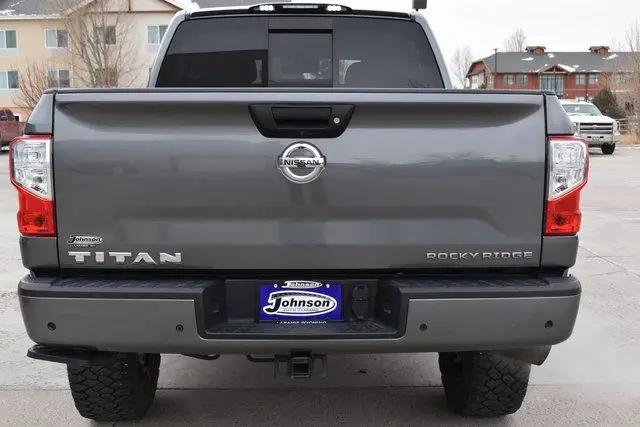 2021 Nissan Titan Crew Cab SV 4x4