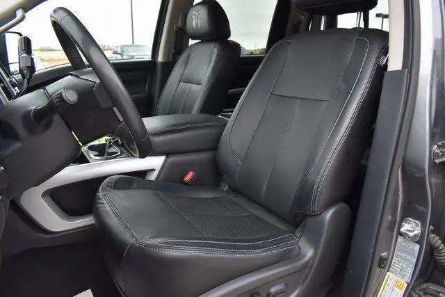 2021 Nissan Titan Crew Cab SV 4x4