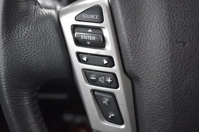 2021 Nissan Titan Crew Cab SV 4x4