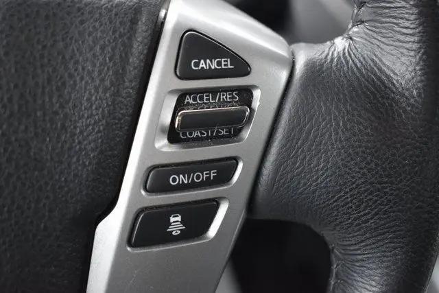2021 Nissan Titan Crew Cab SV 4x4