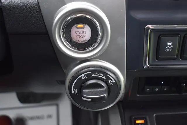 2021 Nissan Titan Crew Cab SV 4x4