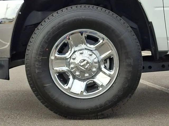 2024 Ram 2500 Tradesman Regular Cab 4x4 8' Box