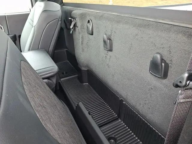 2024 Ram 2500 Tradesman Regular Cab 4x4 8' Box