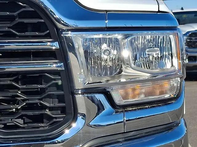 2024 Ram 2500 Tradesman Regular Cab 4x4 8' Box