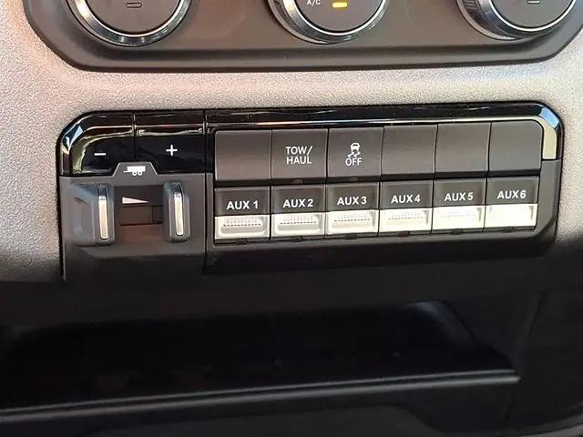 2024 Ram 2500 Tradesman Regular Cab 4x4 8' Box