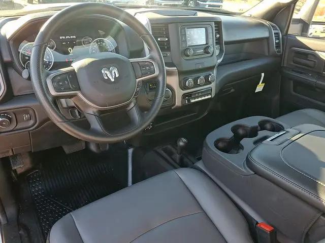 2024 Ram 2500 Tradesman Regular Cab 4x4 8' Box