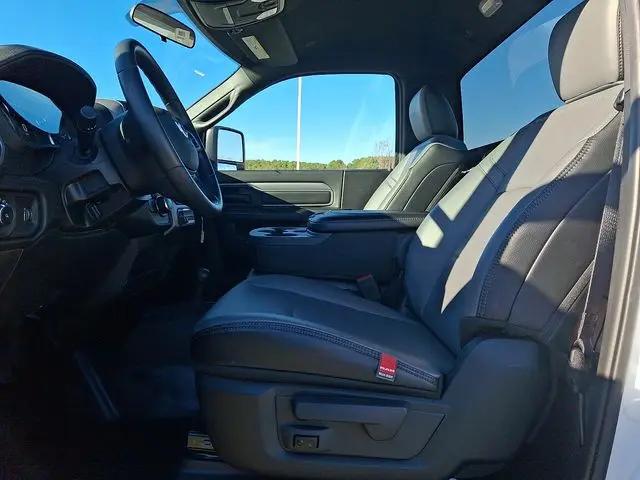 2024 Ram 2500 Tradesman Regular Cab 4x4 8' Box