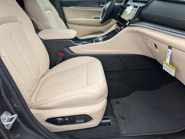 2026 Jeep Grand Cherokee L Limited 4x2
