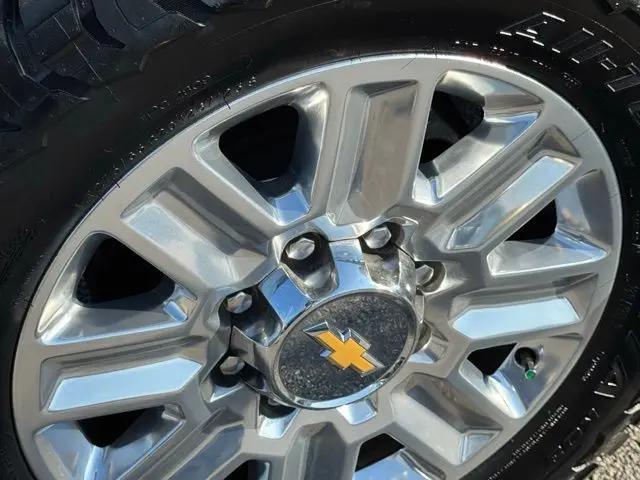 2024 Chevrolet Silverado 2500HD 4WD Crew Cab Standard Bed High Country