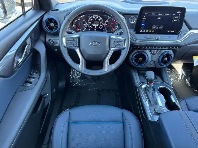 2025 Chevrolet Blazer AWD RS