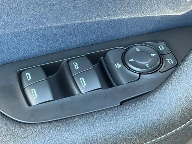 2025 Chevrolet Blazer AWD RS