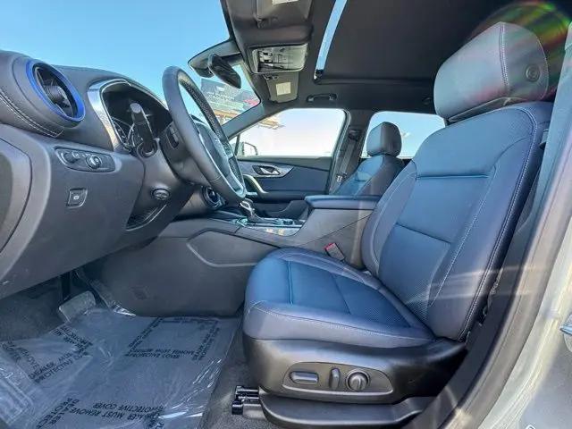 2025 Chevrolet Blazer AWD RS