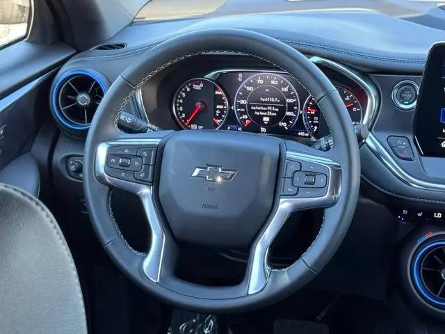 2025 Chevrolet Blazer AWD RS