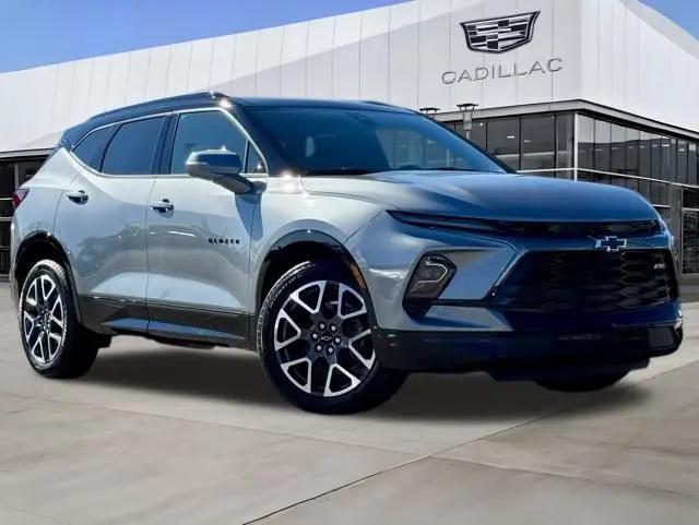 2025 Chevrolet Blazer AWD RS