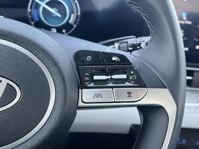 2026 Hyundai Elantra Hybrid Limited