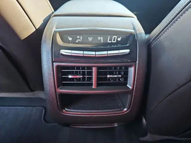 2023 Cadillac XT5 AWD Premium Luxury